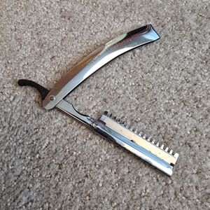 VINTAGE Marianna #310 Hair Shaper Straight Swing Shaving Razor